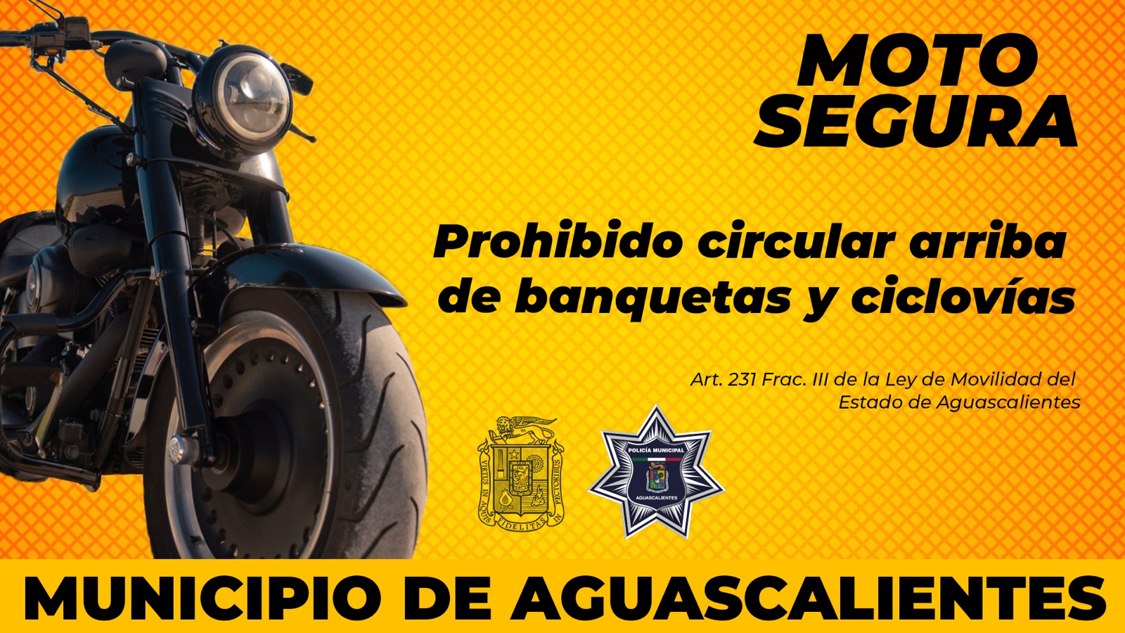 Recuerda policía vial a motociclistas que está prohibido circular arriba de banquetas y ciclovías