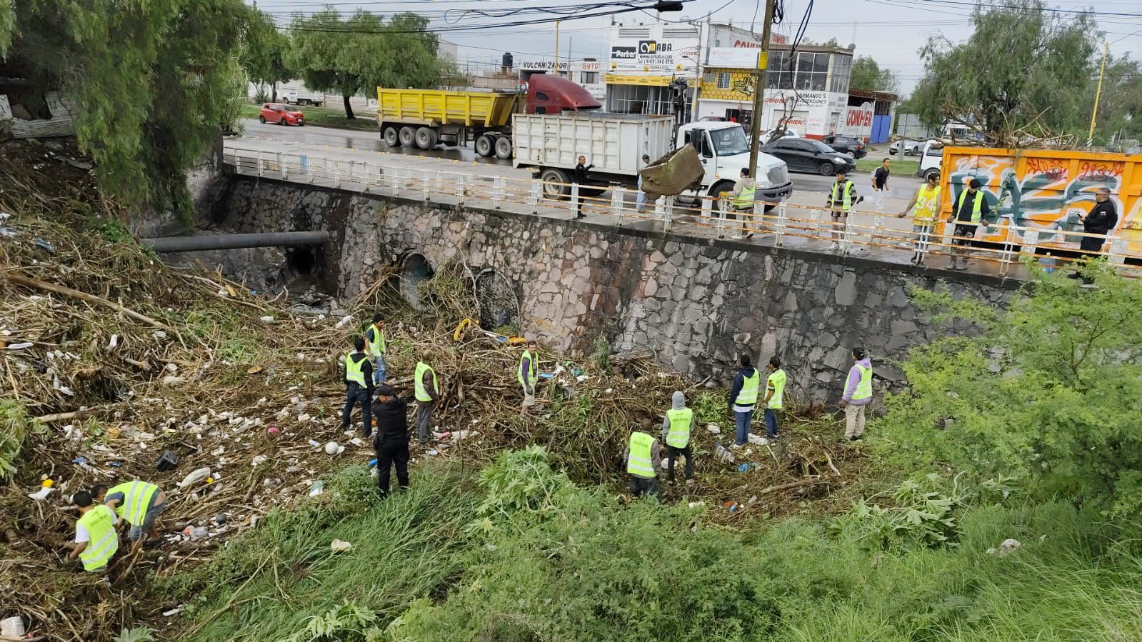 Tras lluvias, municipio continúa con acciones de limpieza en diferentes puntos de la ciudad