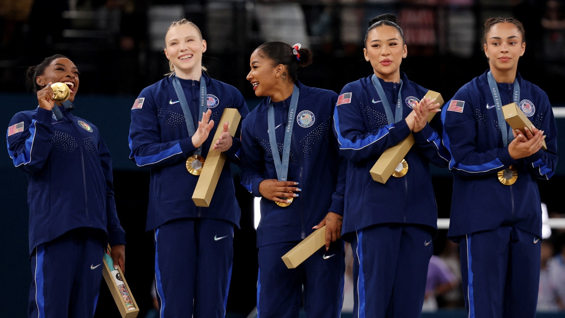Simon Biles consigue el oro en gimnasia artística con Estados Unidos