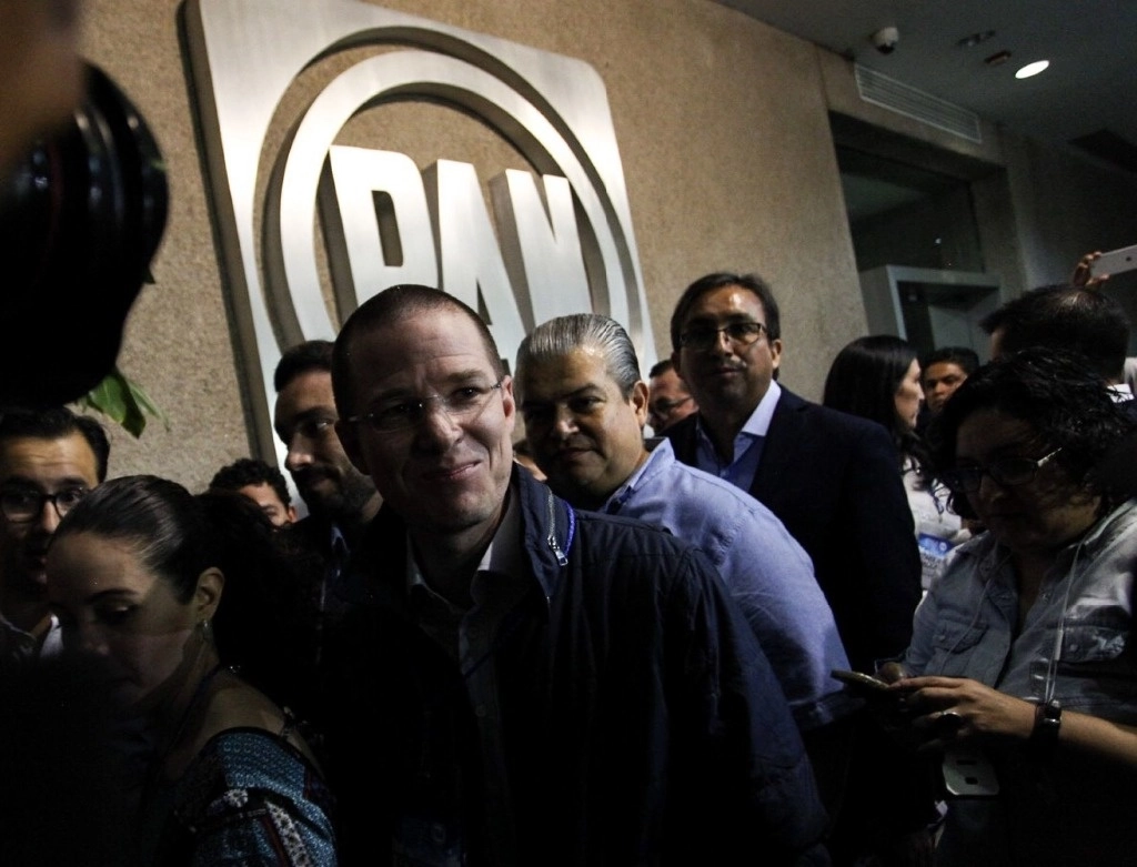 Ricardo Anaya regresa a México; se registra para el Senado