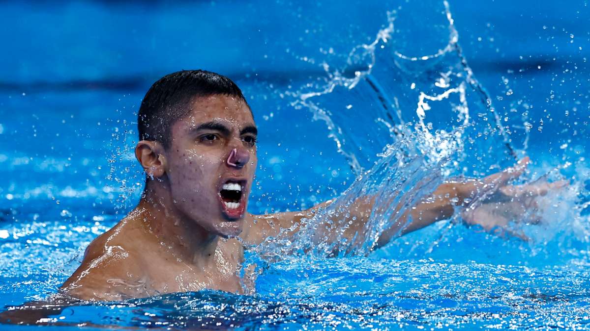 El mexicano Diego Villalobos es campeón del Mundial Júnior de Natación Artística
