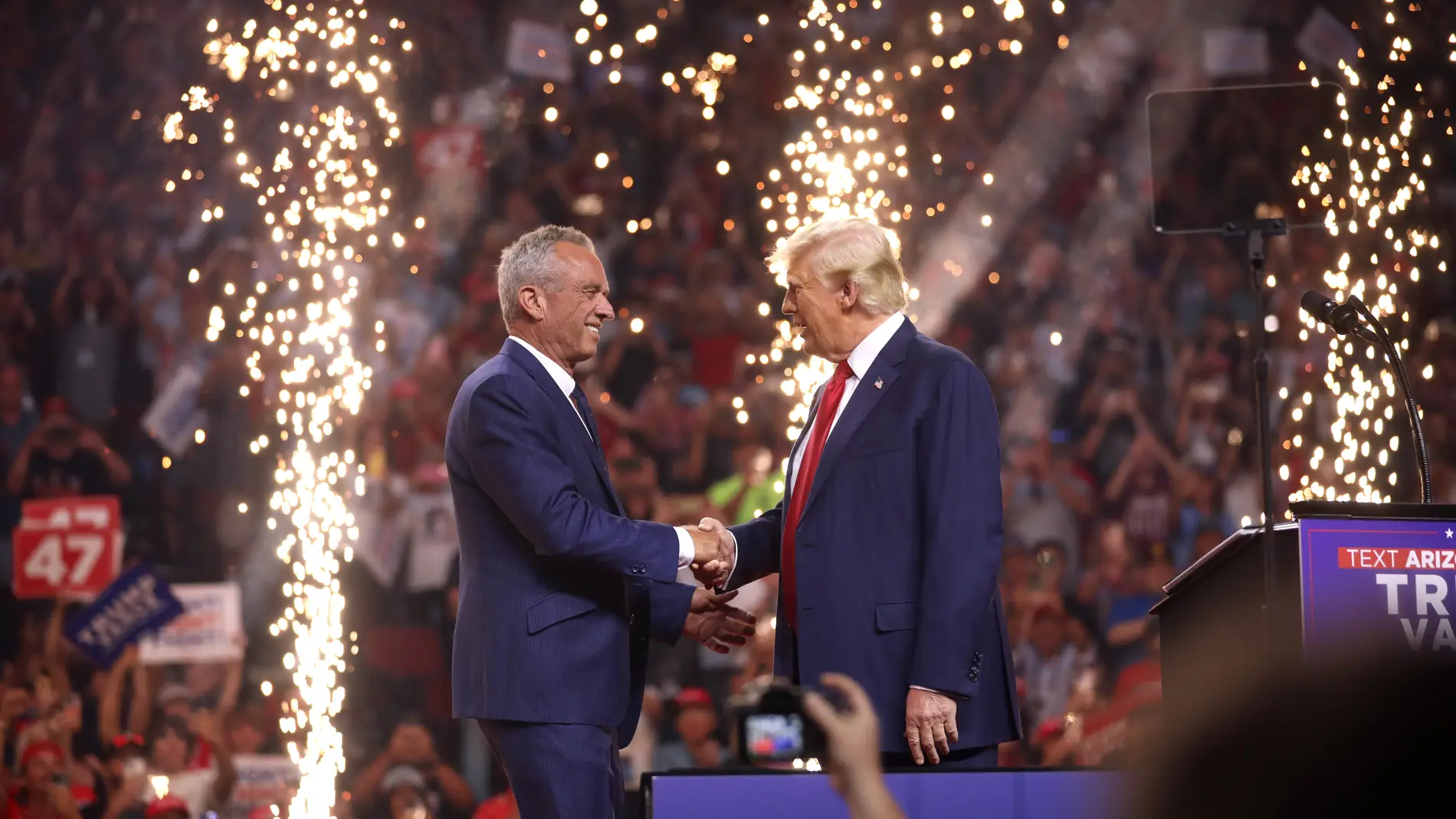 Trump incluye a Robert F. Kennedy Jr. en su equipo de transición presidencial