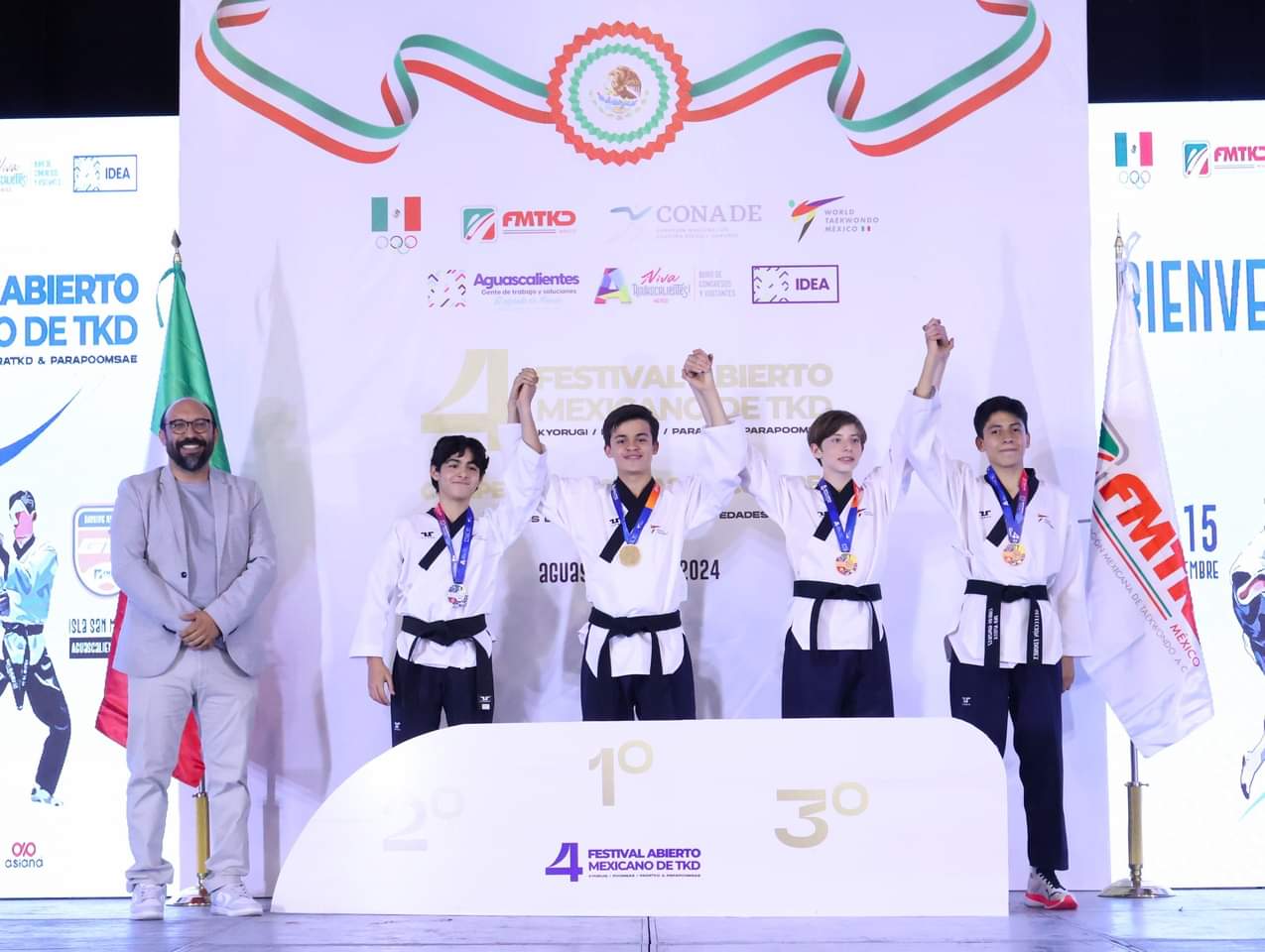Obed Martínez, de Aguascalientes, se lleva medalla de oro en Torneo Nacional de Taekwondo