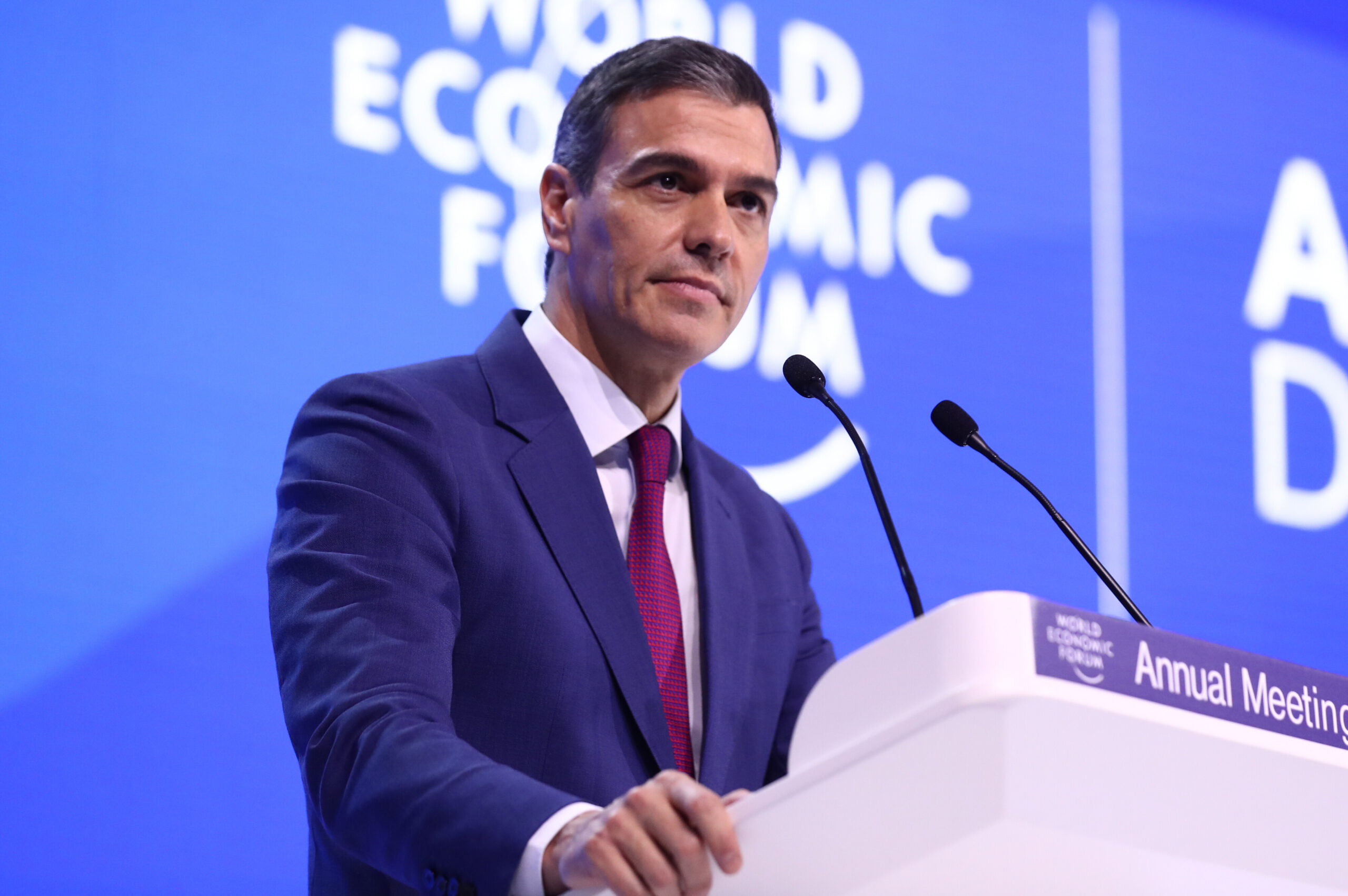 Derecha española ve “lógica” decisión de Sánchez de no acudir a toma de posesión de Sheinbaum
