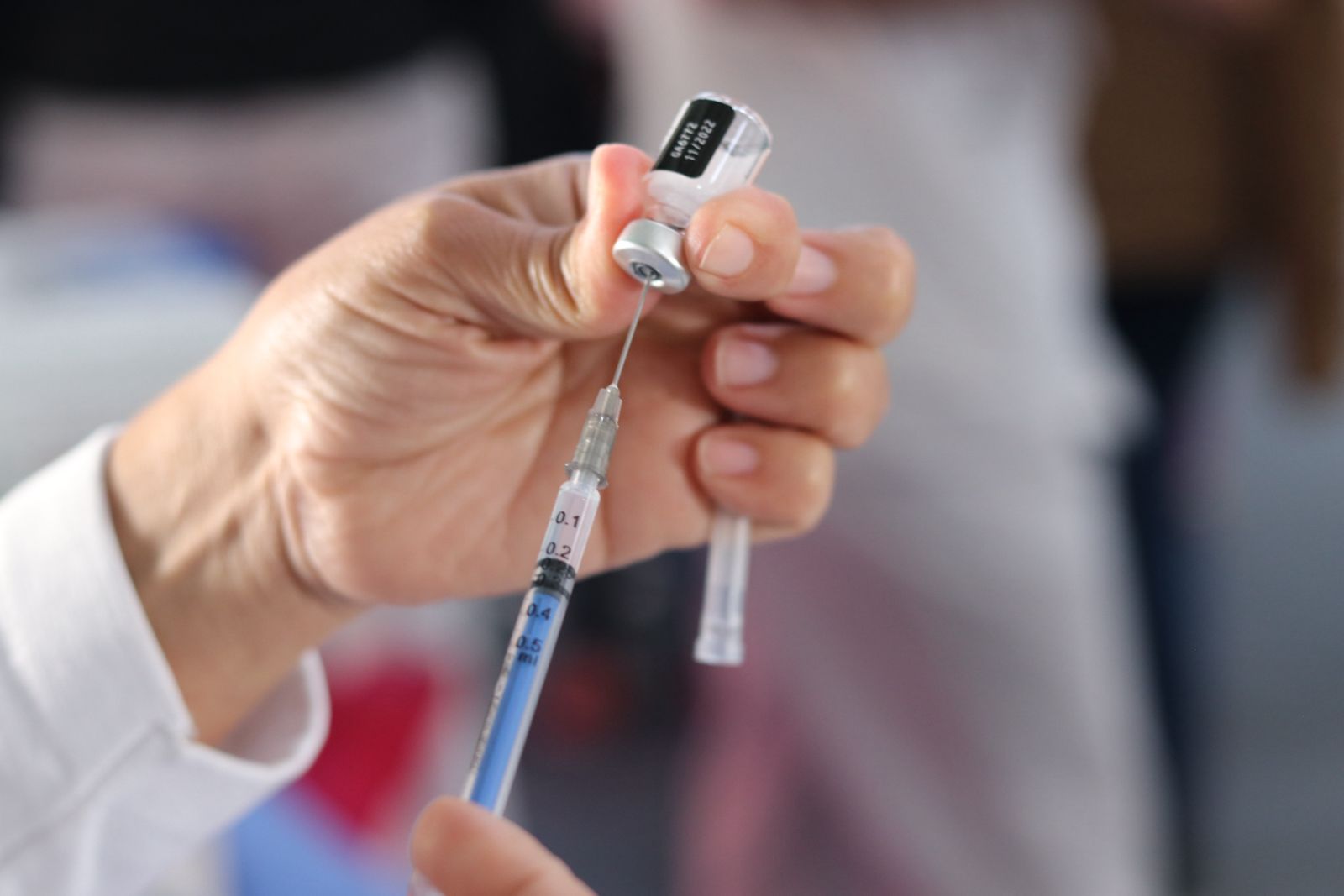 Habrá campaña de vacunación contra COVID-19 e influenza estacional, del 15 de octubre al 28 de marzo