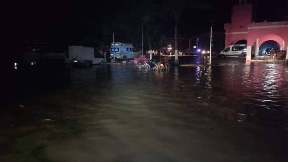Huracán “Milton” se degrada y descartan que impacte en Yucatán