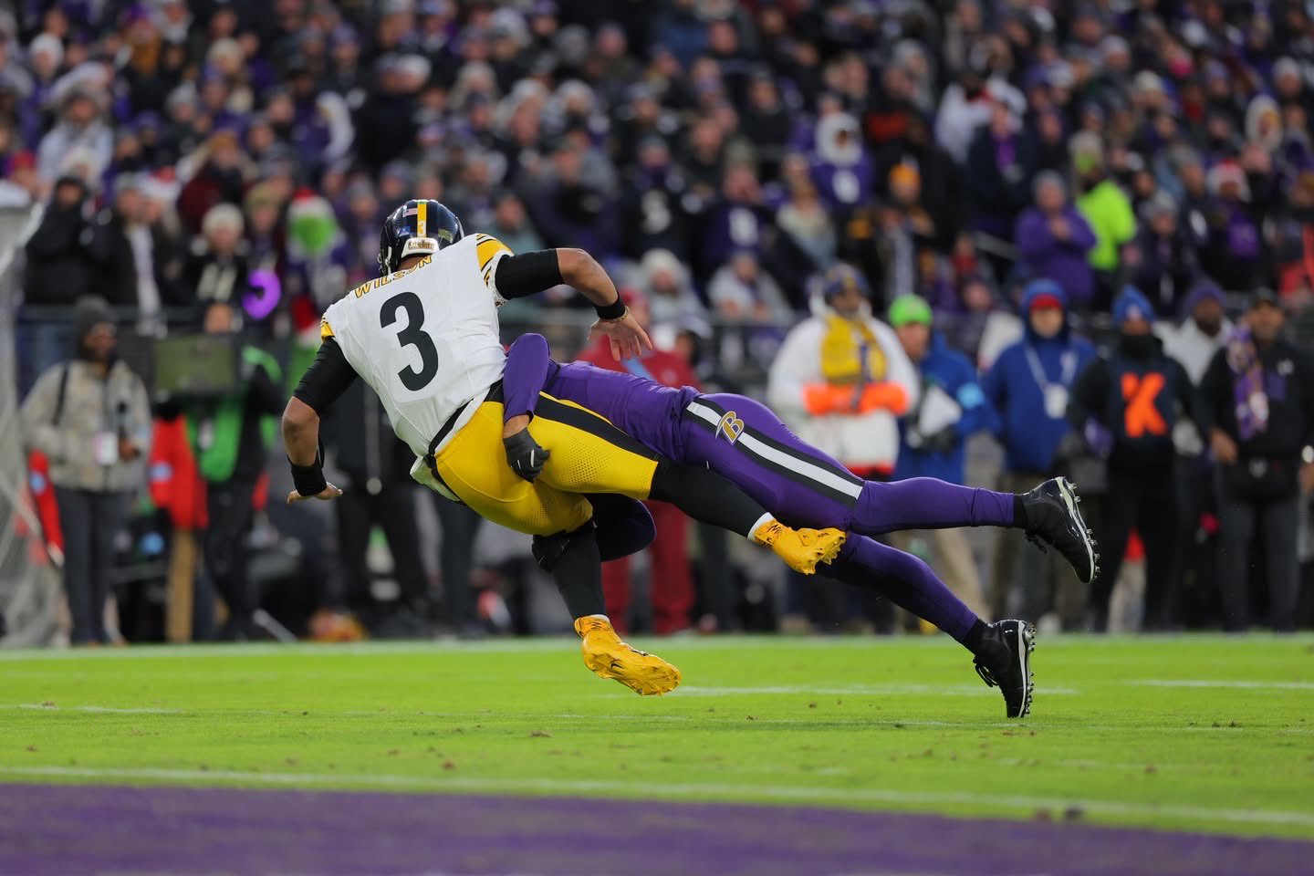 Chiefs y Ravens ganan en la jornada sabatina de la NFL
