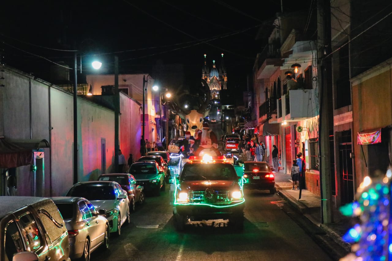 Caravana navideña en Calvillo