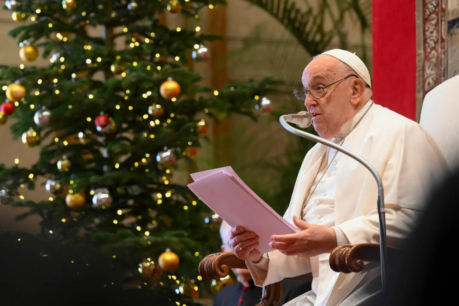 Papa Francisco reza el Ángelus resfriado desde su residencia: “Estoy mejorando”