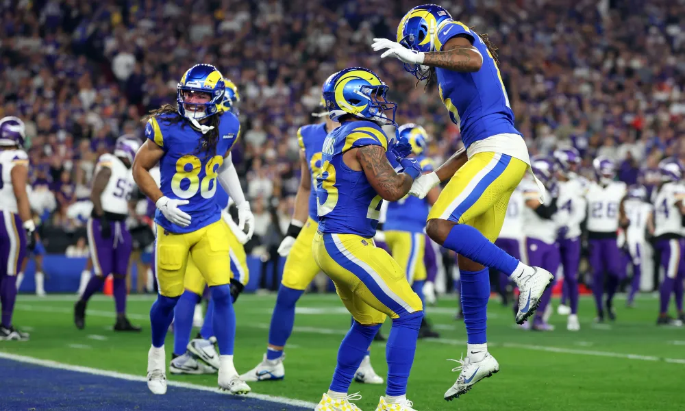 Rams derrota a Vikings y asegura el último boleto a la ronda divisional de la NFL