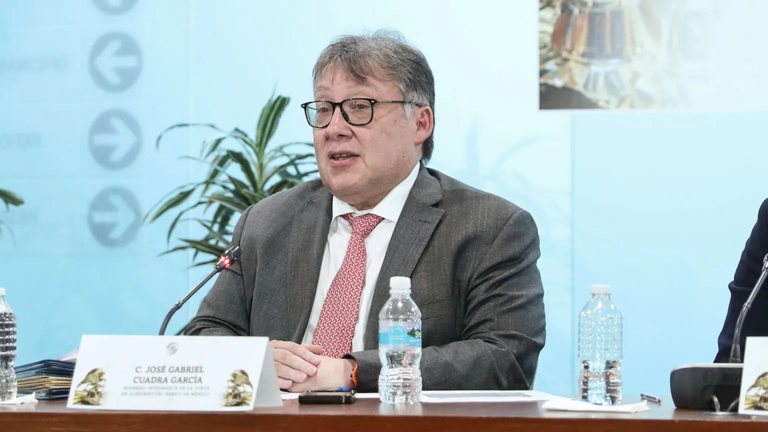 José Gabriel Cuadra se une a la Junta de Gobierno de Banxico tras ratificación del Senado