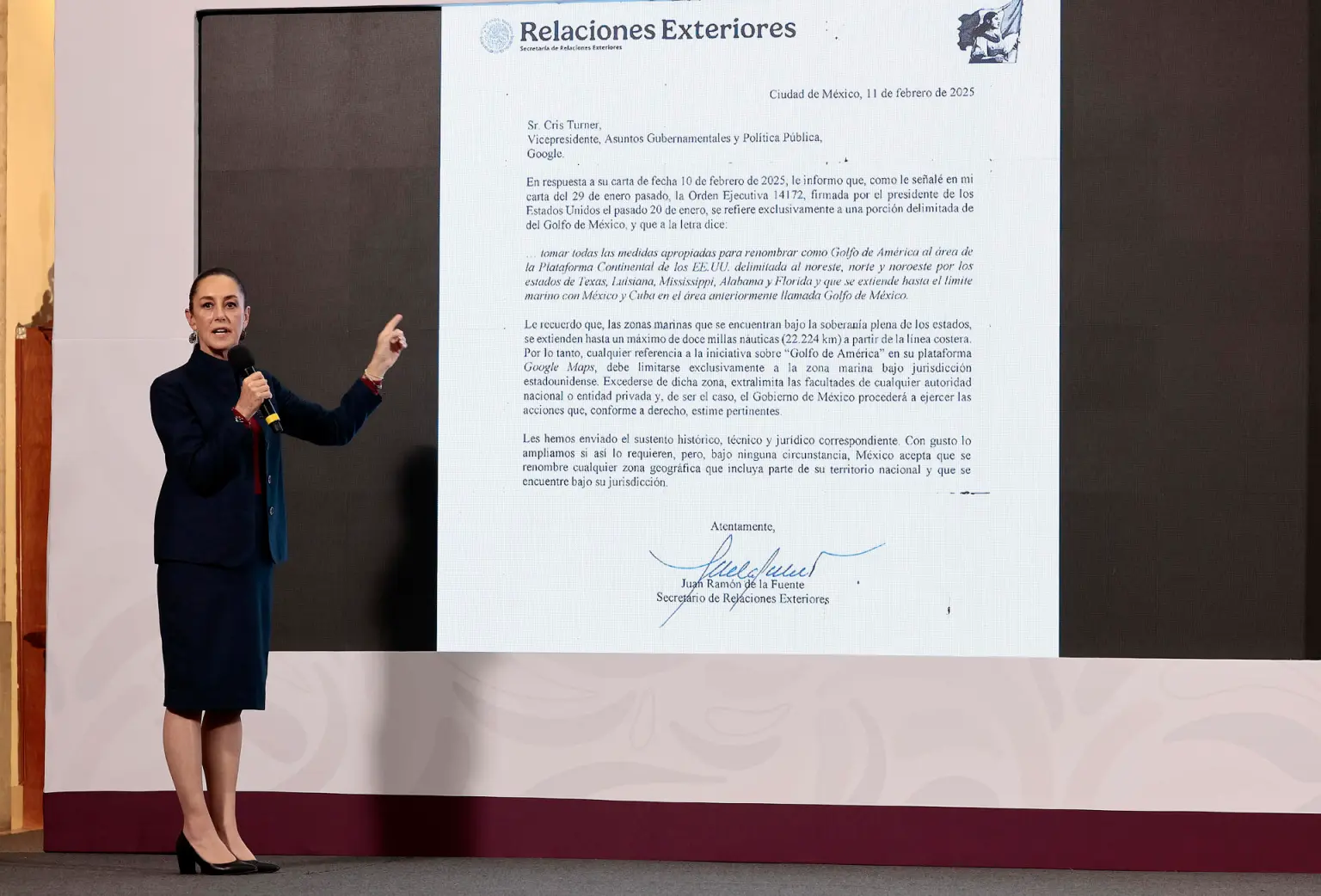 Sheinbaum Rechaza Modificación del Nombre del Golfo de México por Google