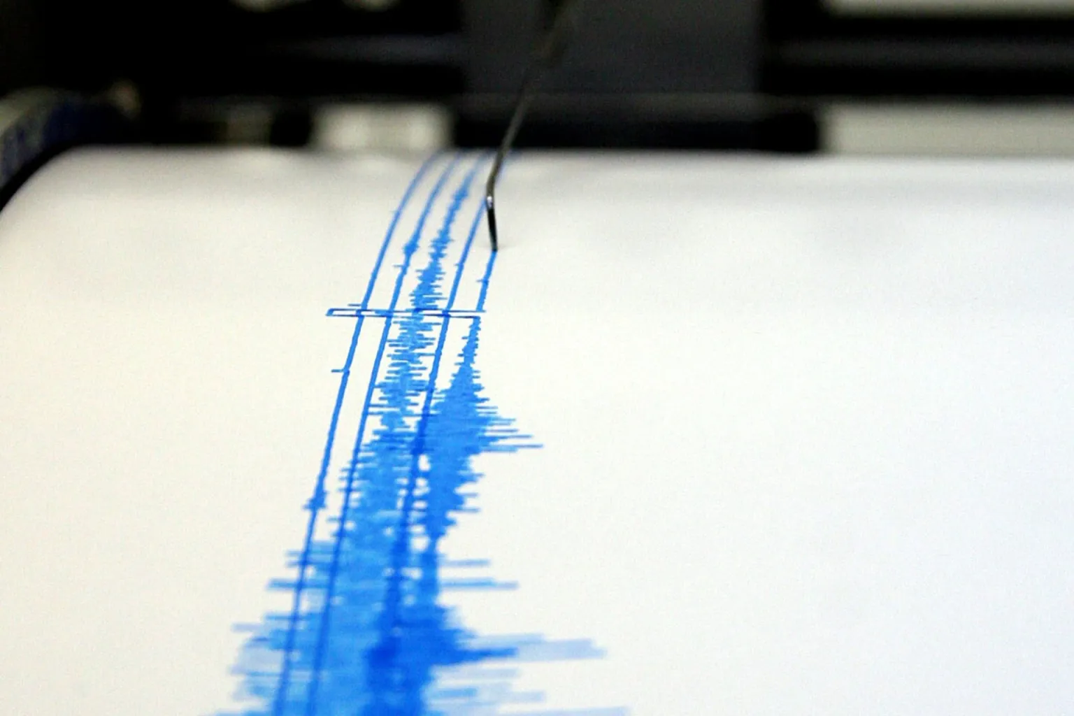Sismo de magnitud 7.6 sacude Islas Caimán; se percibe en Quintana Roo