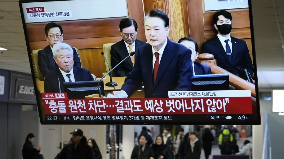 Tribunal de Corea del Sur ordena liberación del presidente Yoon Suk-yeol