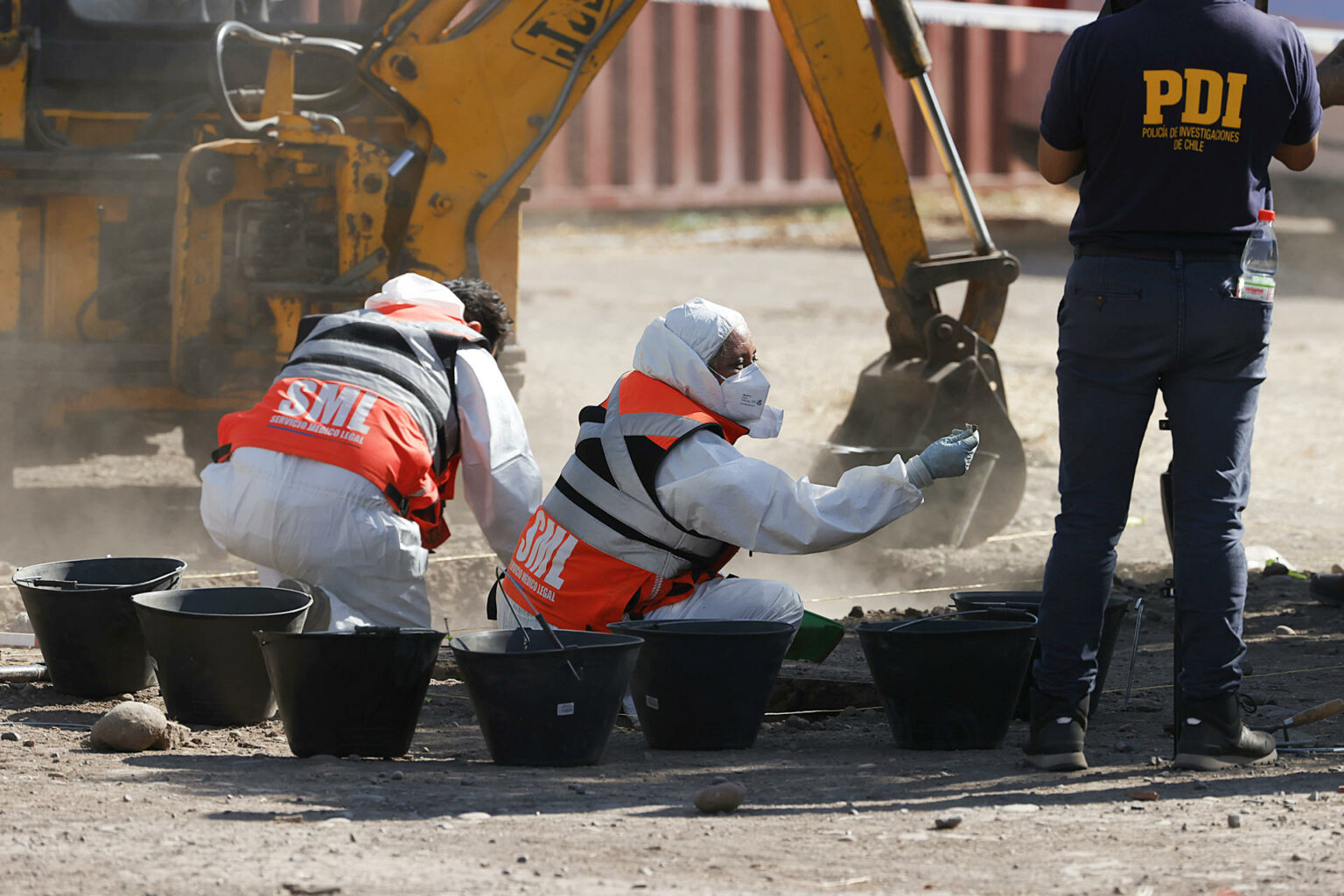Inician excavaciones en cuartel chileno en busca de desaparecidos de la dictadura