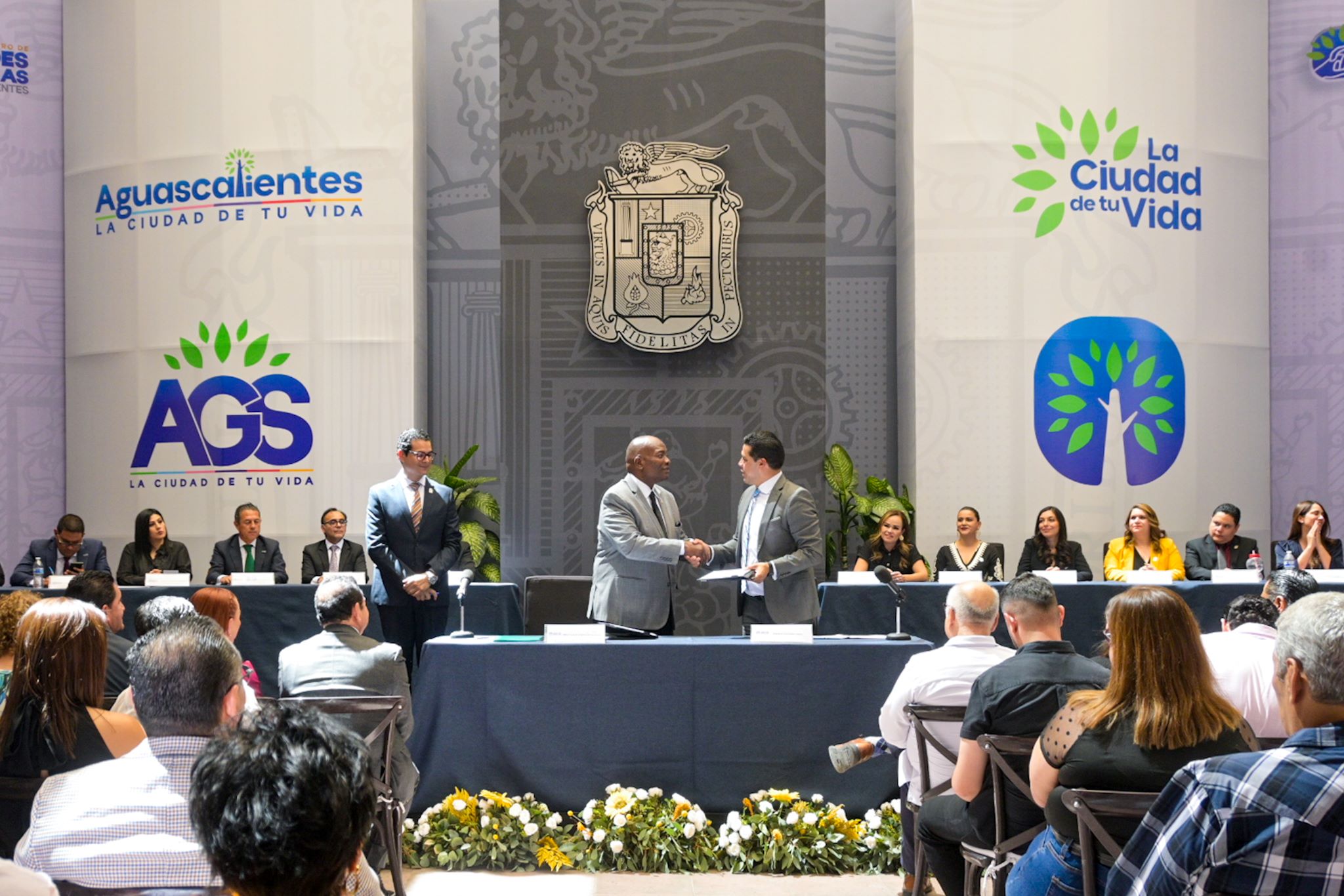Municipios de Aguascalientes y Villa de Álvarez, Colima firman hermanamiento