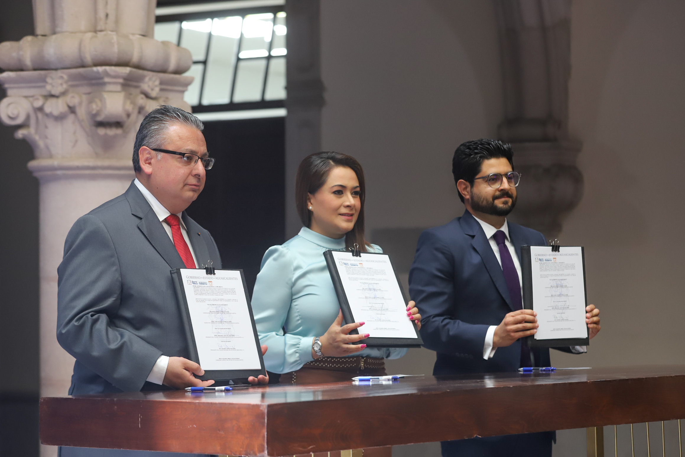 Notarios Públicos darán asesoría gratuita a la ciudadanía, anuncia Tere Jiménez