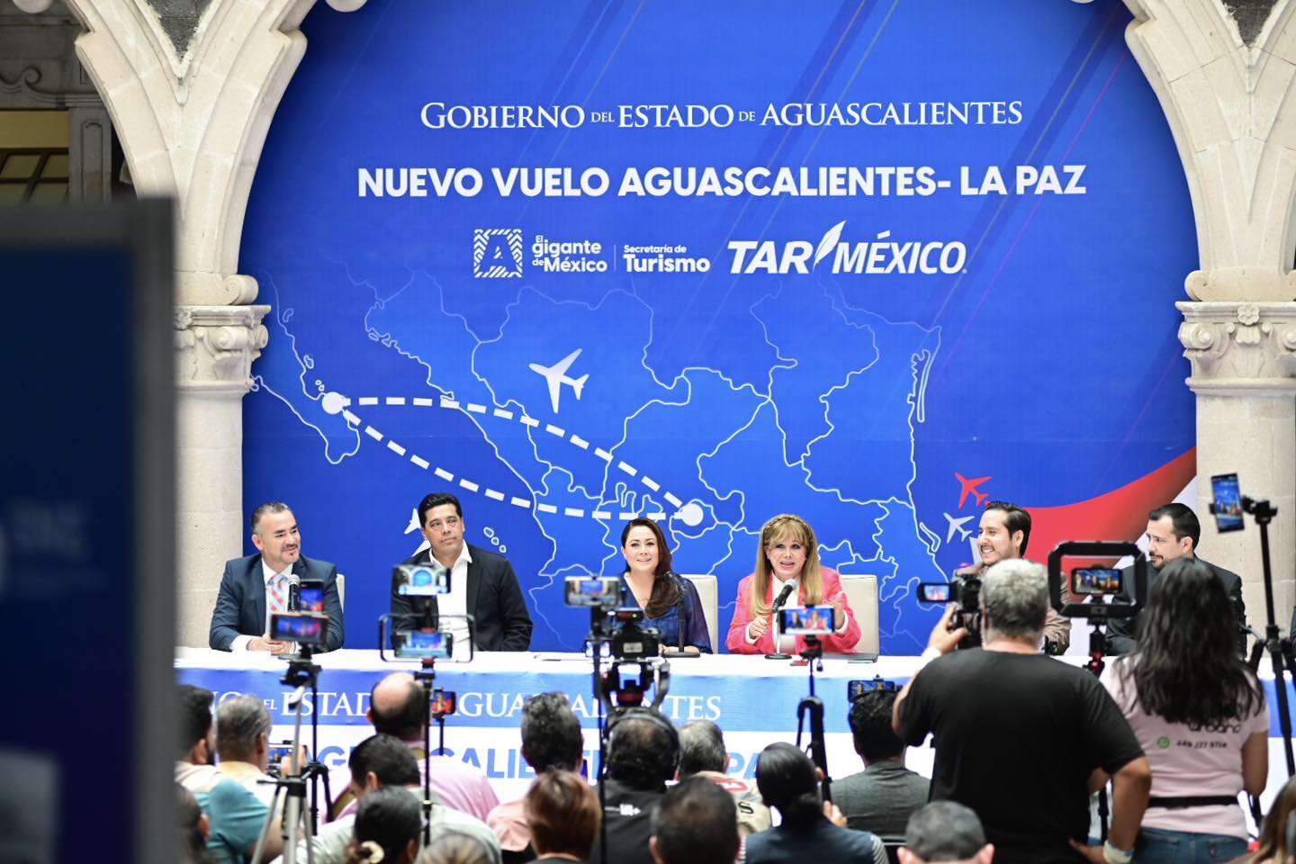 Nuevo vuelo Aguascalientes-La Paz fortalecerá la conectividad nacional e internacional