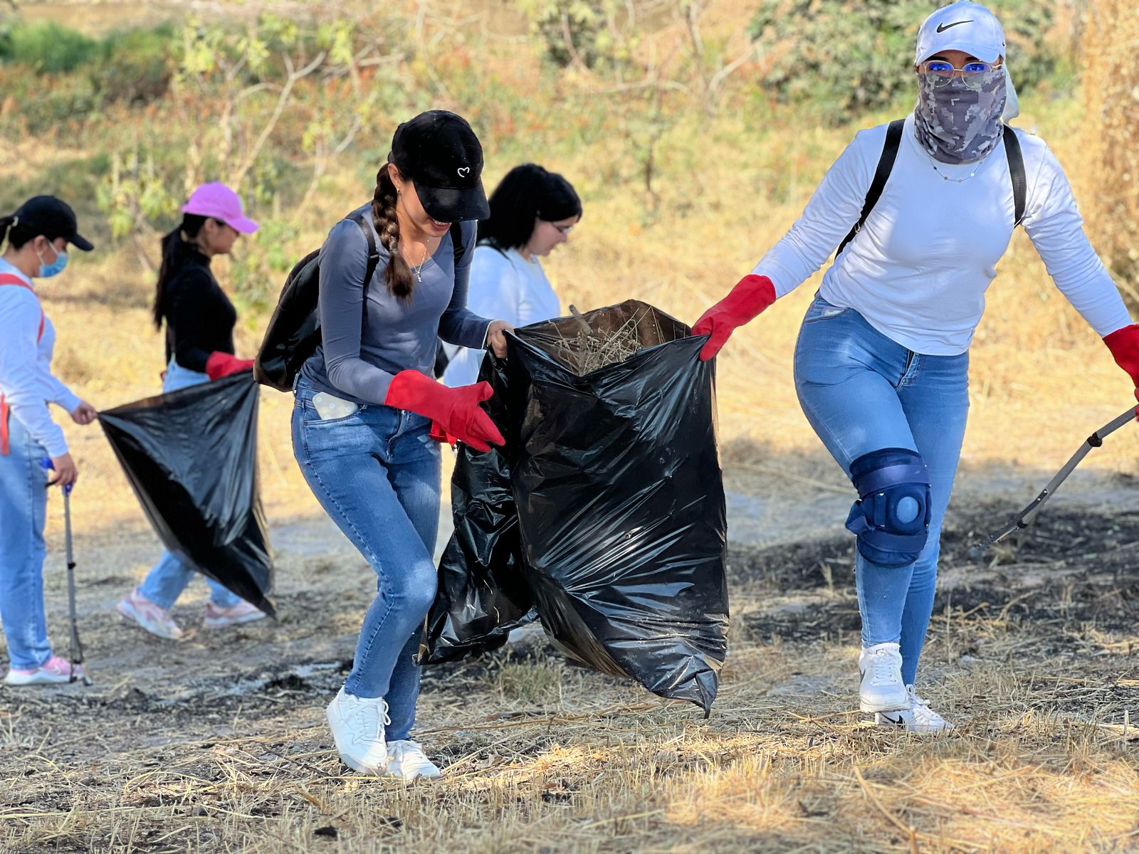 Más de 600 voluntarios participaron en megalimpieza del Río San Pedro