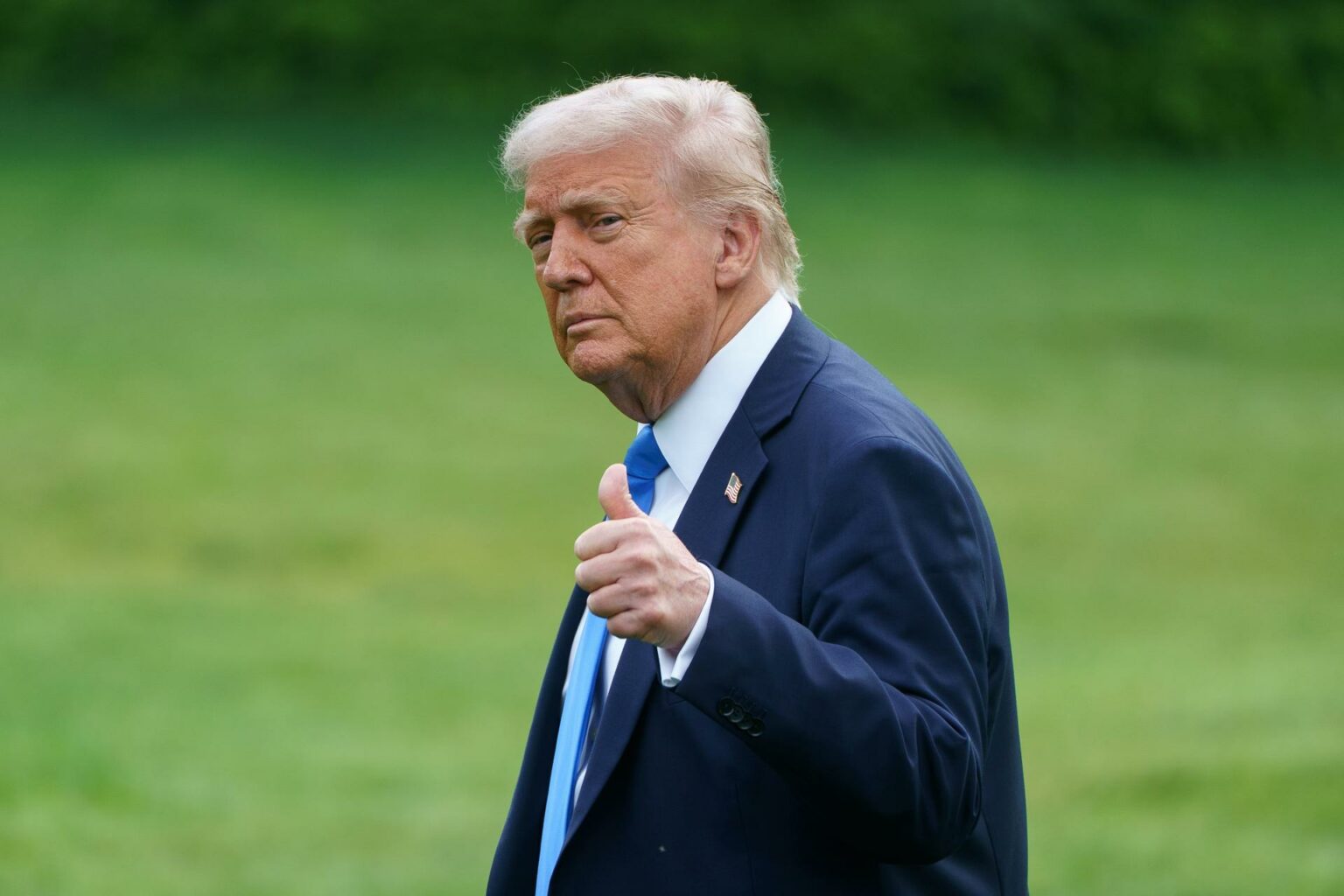 Iglesia católica de EE.UU. acusa a Trump de burlarse de la fe