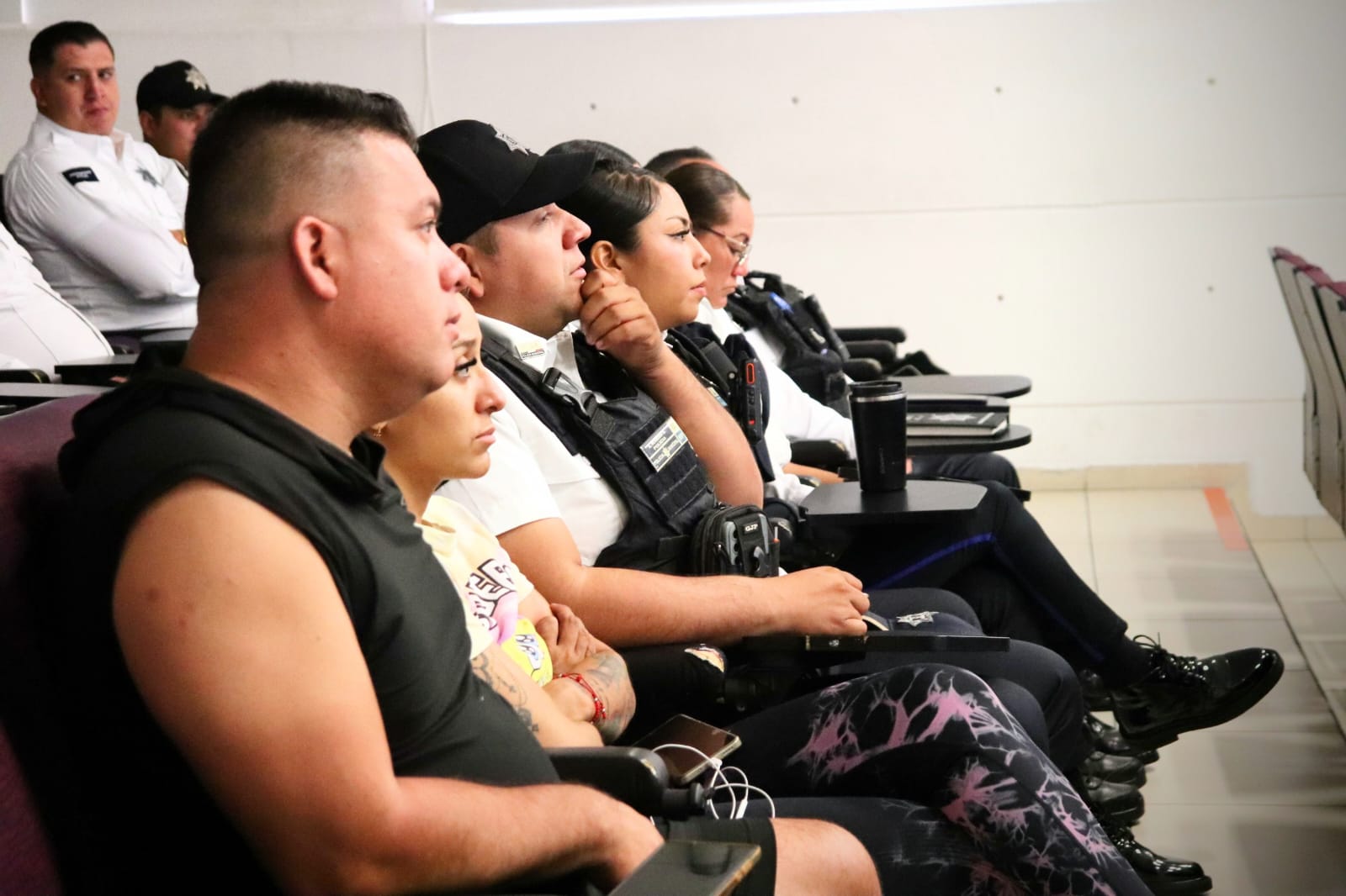 Policías municipales de Aguascalientes se capacitan en Derechos Humanos de la comunidad LGBTTTIQ+.