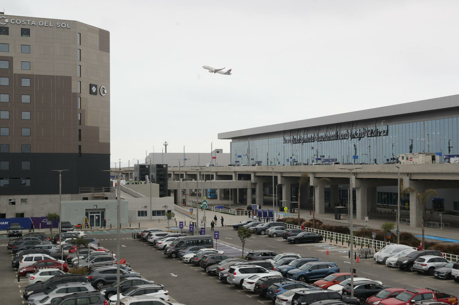 Inauguran el nuevo Aeropuerto Internacional de Lima