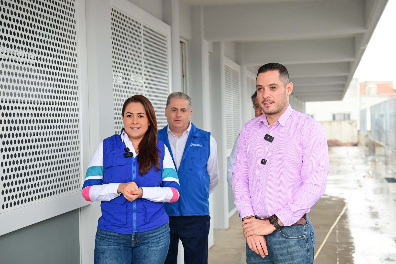 Tere Jiménez supervisa avance en la construcción de dos nuevas escuelas en Calvillo, casi listas para ser entregadas