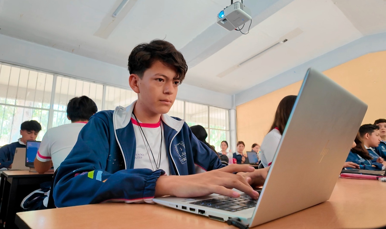 Jóvenes podrán estudiar la carrera de carrera en el Colegio de Estudios Científicos y Tecnológicos del Estado de Aguascalientes