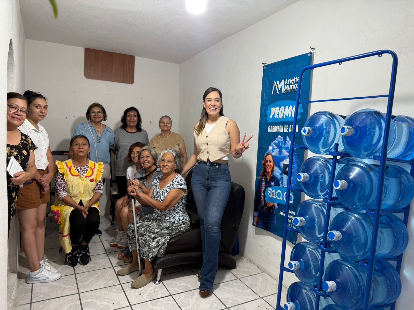 “Agua Pura, Vida Segura”: Programa de agua purificada de Arlette Muñoz a bajo costo