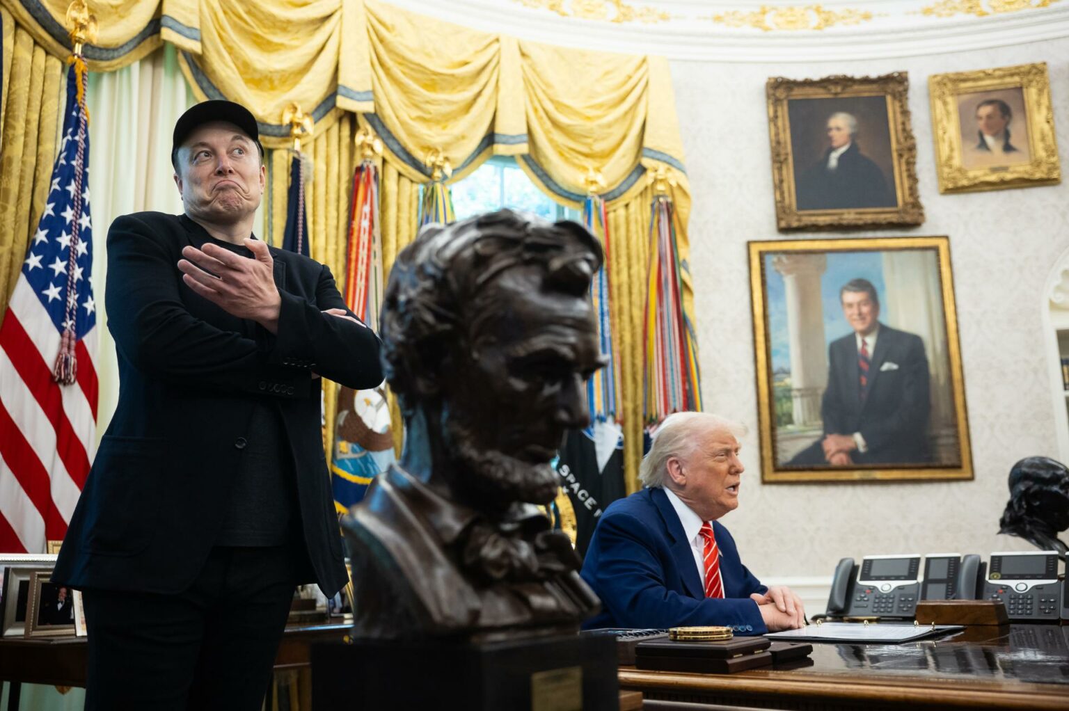 Relación entre Trump y Musk se deteriora por plan fiscal y acusaciones mutuas