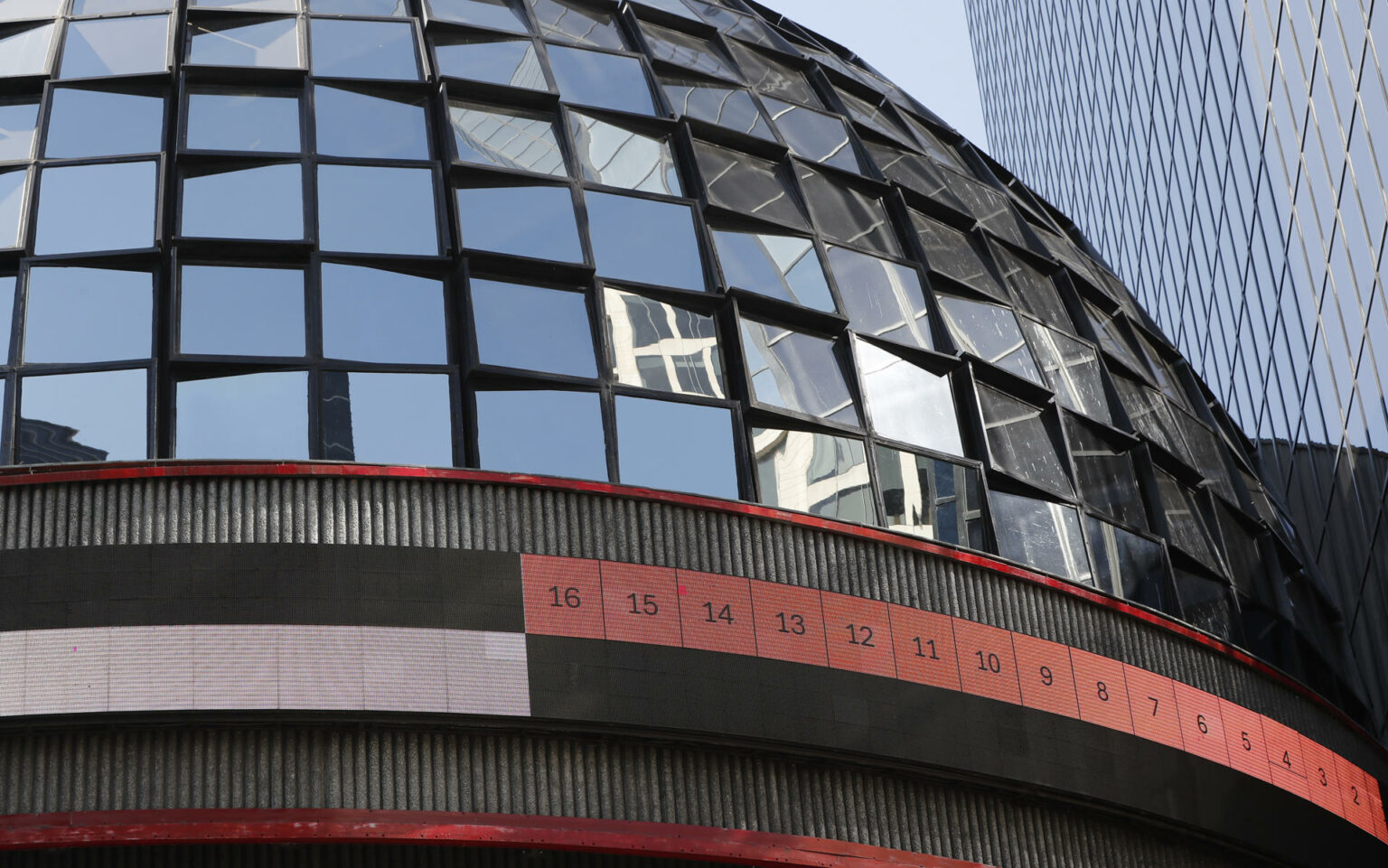 La Bolsa de México cae un 1.17% en una sesión con poca operación ante el cierre en EE.UU.