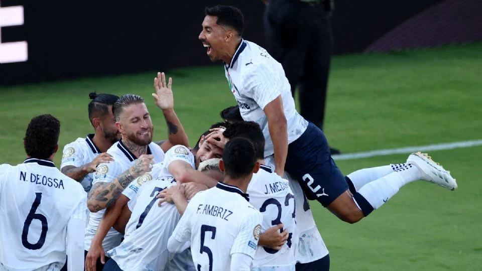 Rayados da la cara por México, golea al Urawa Reds y clasifica a Octavos de Final en el Mundial de Clubes