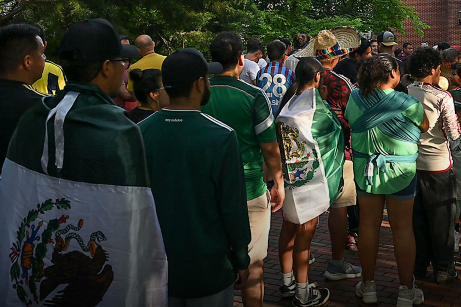 Sheinbaum pide a EE. UU. evitar redadas durante el partido de México en Copa Oro
