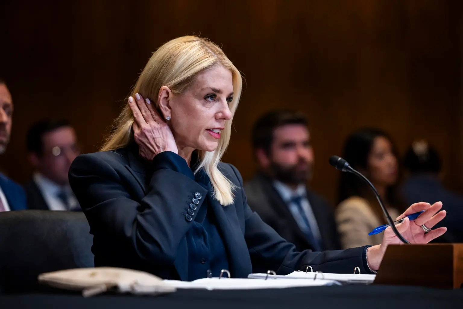“No está muy informada”: Sheinbaum tras calificativos de fiscal Bondi sobre México