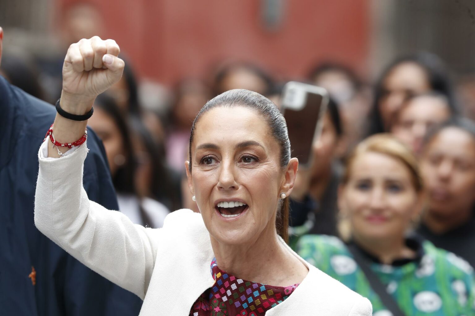 Presidenta Sheinbaum Vota en Elecciones Judiciales: “Viva la Democracia”