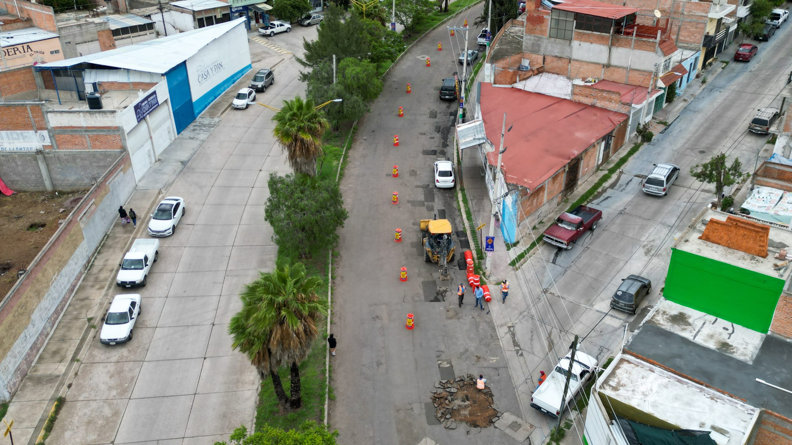 Arranca Leo Montañez pavimentación con concreto hidráulico en Av. Mariano Hidalgo