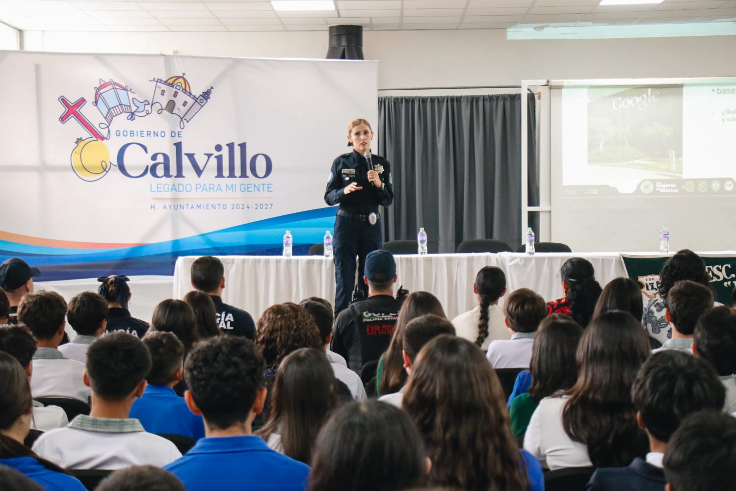 Aprenden estudiantes de Calvillo sobre ciberseguridad