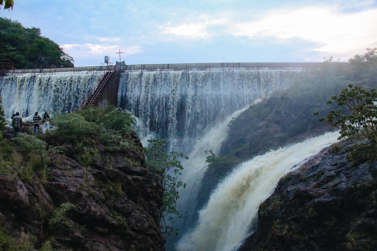 Lluvias llenan de belleza a la presa de Malpaso en Calvillo