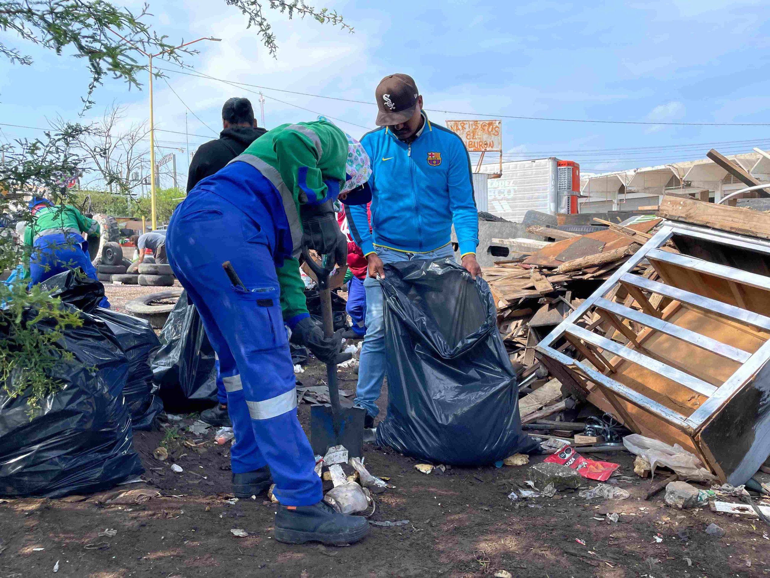 Municipio de Aguascalientes llevó a cabo operativo de limpieza en la Central de Abastos