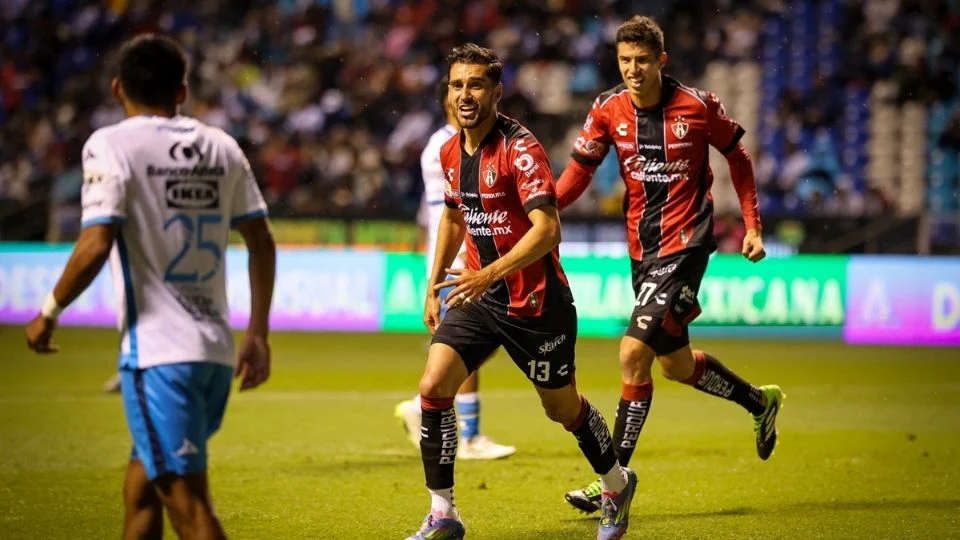 Atlas derrota a domicilio al Puebla en el primer partido del Apertura 2025