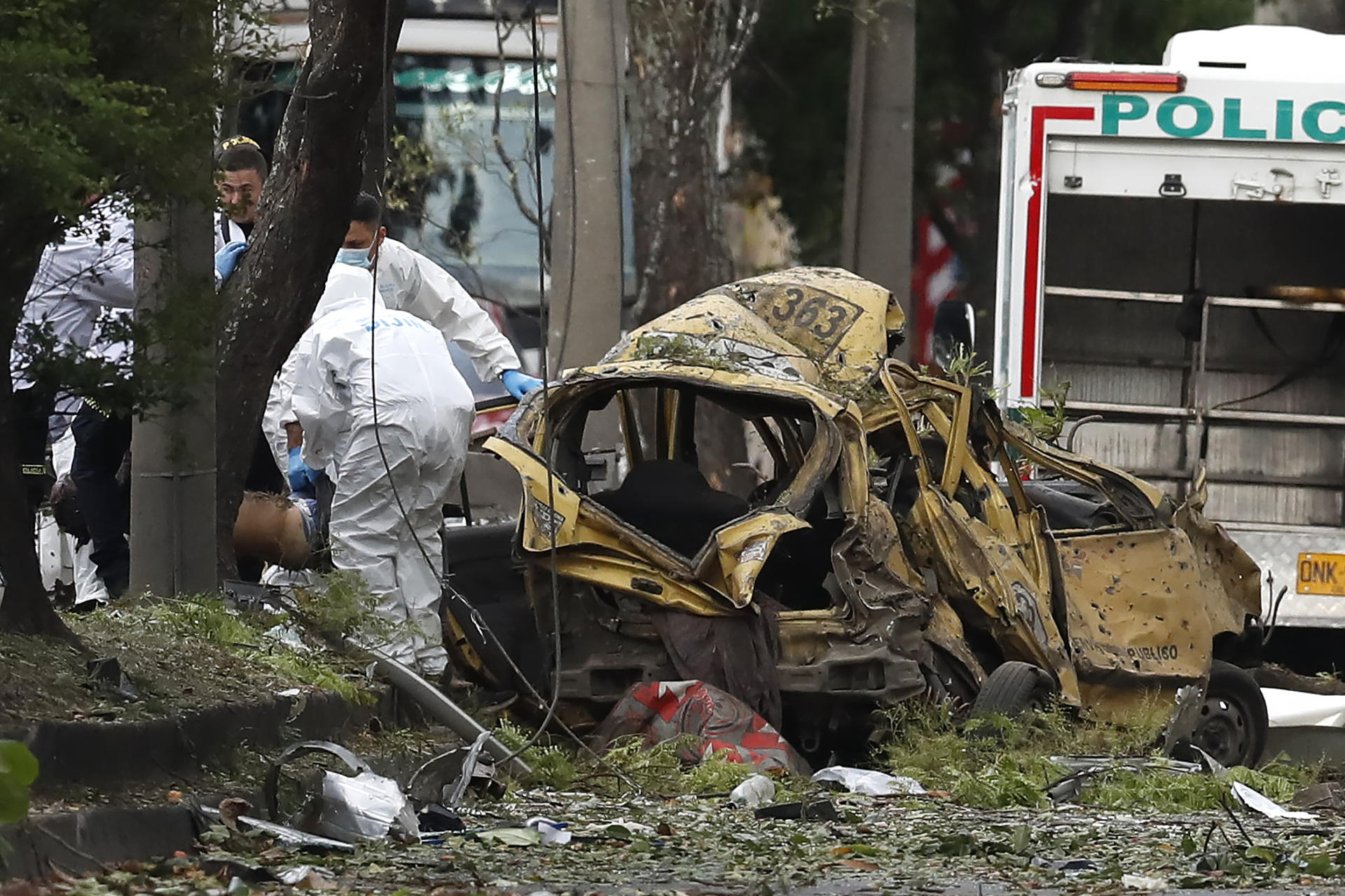 Colombia: ataques coordinados sacuden Cali y Antioquia; trece muertos en un solo día