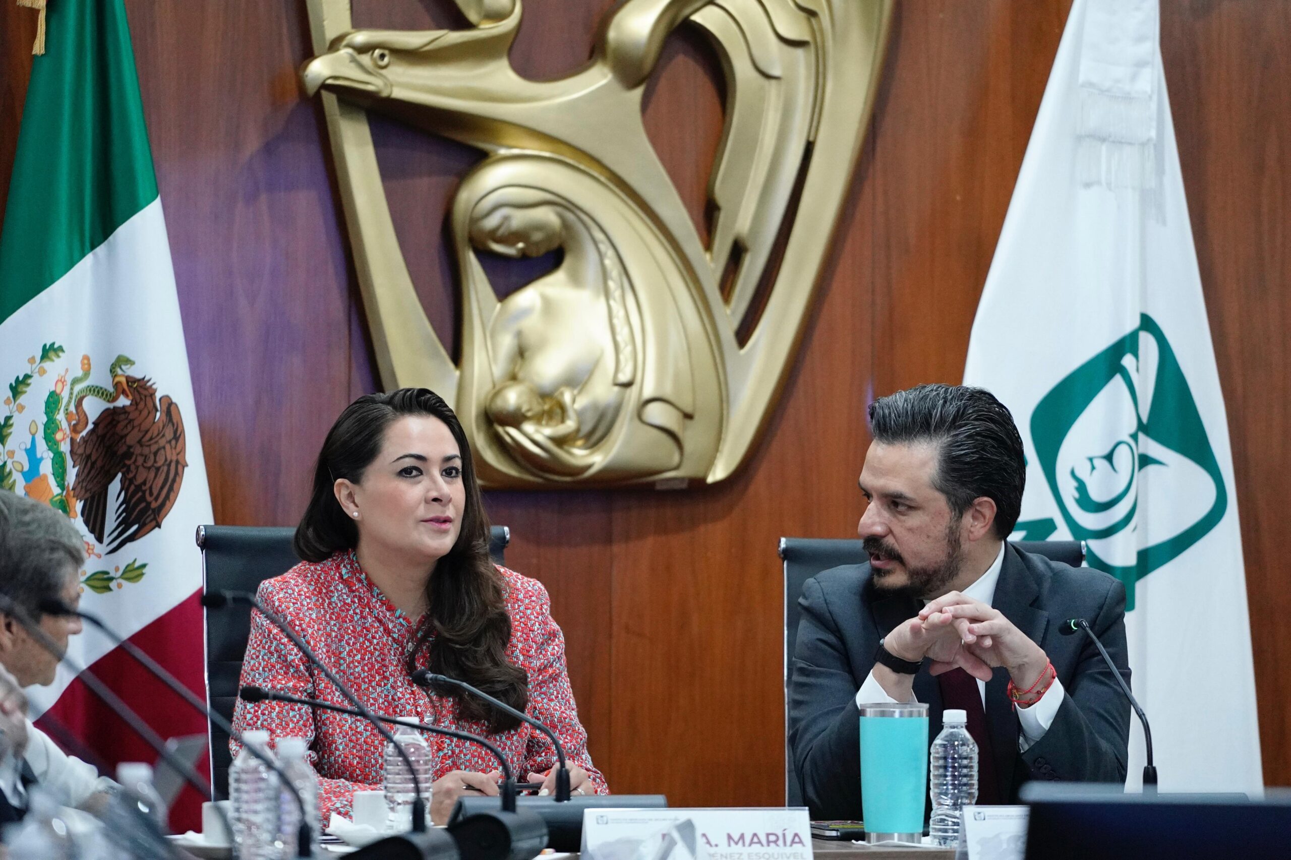 Tere Jiménez anuncia importantes proyectos de salud en Aguascalientes, tras reunirse con Zoé Robledo