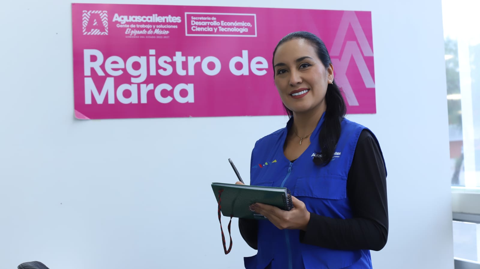 Gobierno del Estado impulsa registro de marcas para emprendedores con hasta 90% de descuento