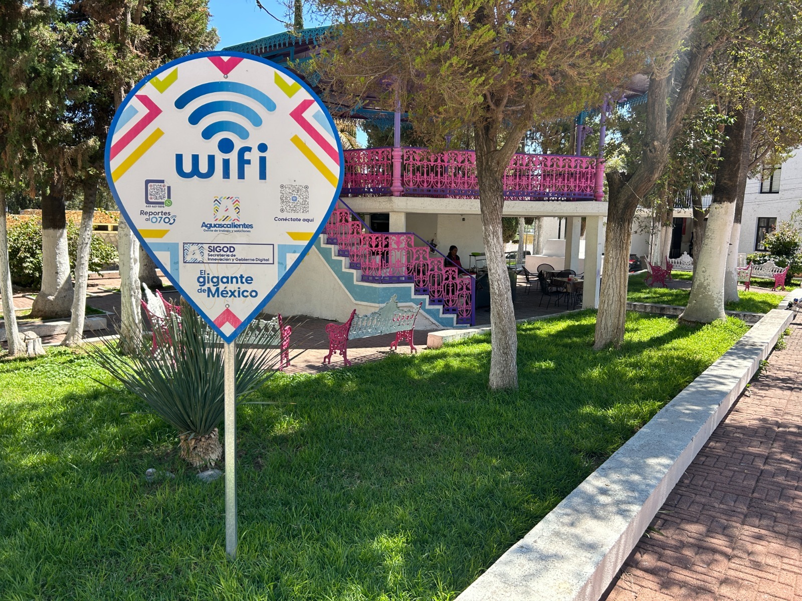 Aguascalientes se coloca entre los estados líderes en acceso a internet gratuito con más de 2,100 puntos