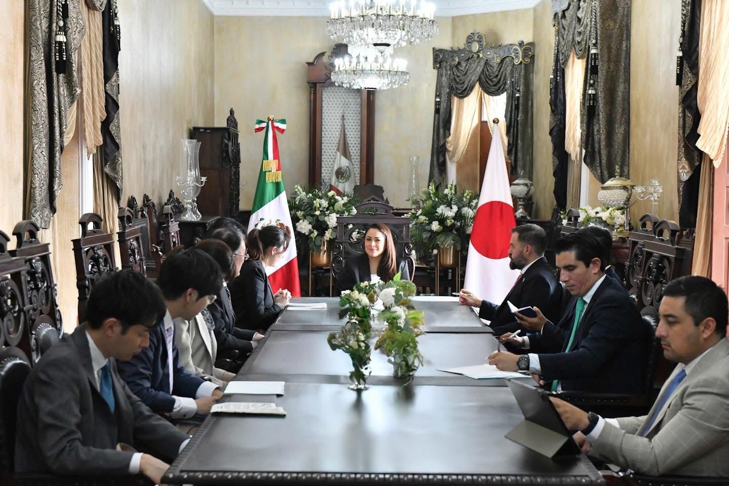 Reafirma Aguascalientes lazos de cooperación con Japón; Tere Jiménez re reúne con la viceministra de relaciones exteriores Arfiya Eri