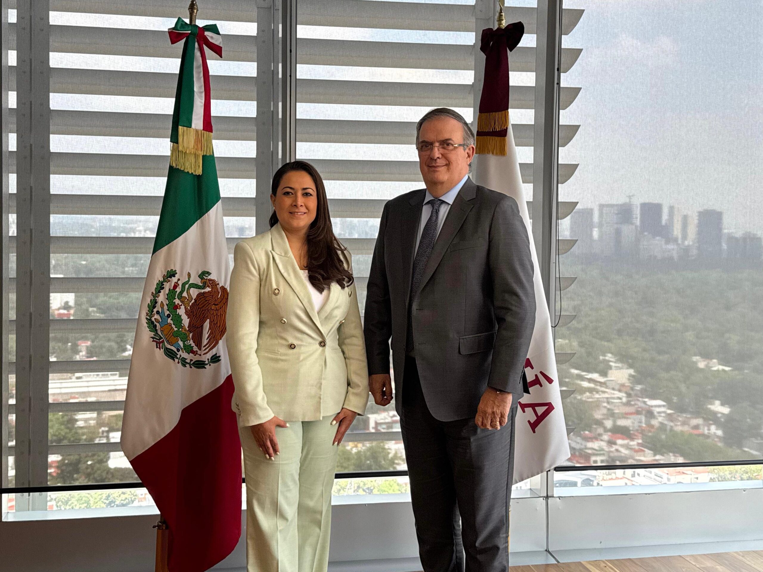 Se reúne Tere Jiménez con el secretario de Economía Federal, Marcelo Ebrad