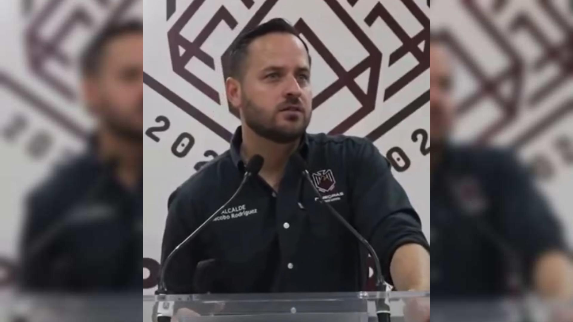 Alcalde de Piedras Negras, Jacobo Rodríguez, enfrenta a periodista por pruebas antidoping