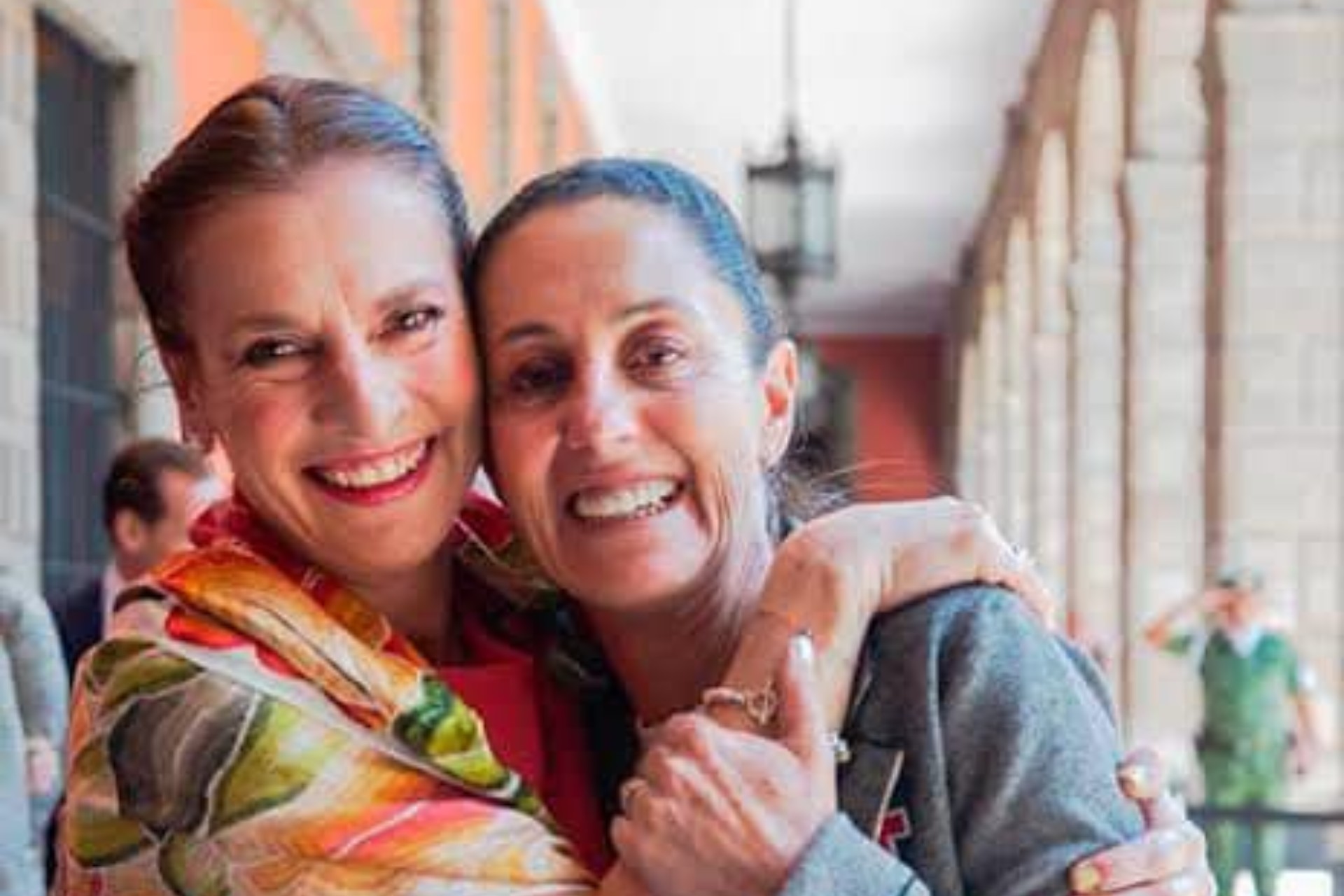 “Yo sabía que ella vive en México”: Sheinbaum defiende a Beatriz Gutiérrez tras nota de mudanza a España