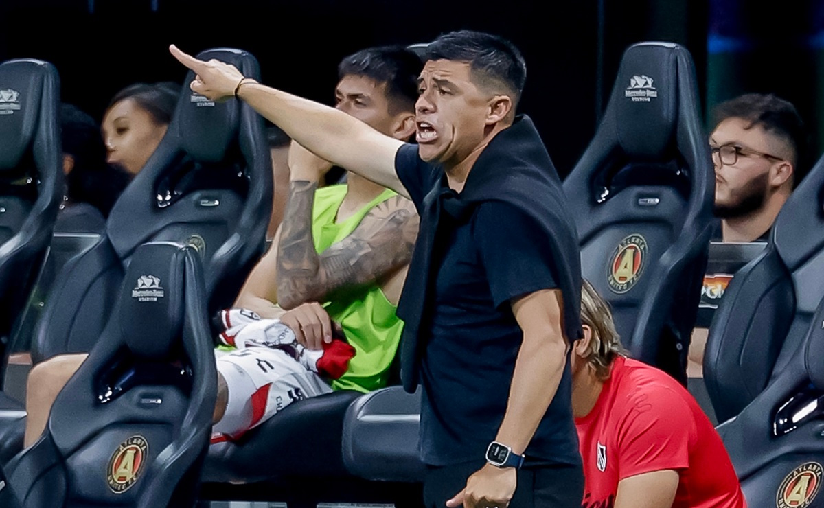Atlas despide al entrenador Gonzalo Pineda