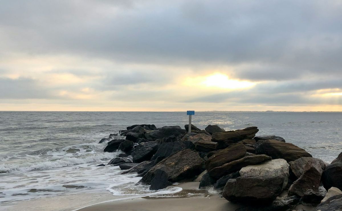 Nueva York cierra sus playas por el huracán ‘Erin’
